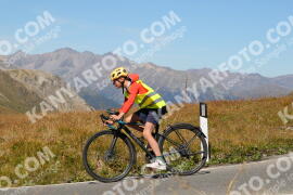 Photo #2733238 | 24-08-2022 13:53 | Passo Dello Stelvio - Peak BICYCLES