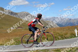 Photo #2699945 | 21-08-2022 13:43 | Passo Dello Stelvio - Peak BICYCLES