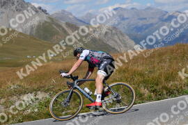 Photo #2671566 | 16-08-2022 13:32 | Passo Dello Stelvio - Peak BICYCLES