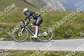 Photo #3537645 | 19-07-2023 13:57 | Passo Dello Stelvio - Peak BICYCLES