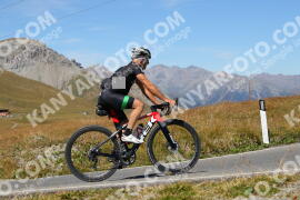 Photo #2733219 | 24-08-2022 13:52 | Passo Dello Stelvio - Peak BICYCLES