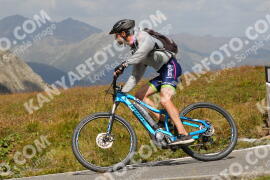 Photo #4036971 | 23-08-2023 13:12 | Passo Dello Stelvio - Peak BICYCLES