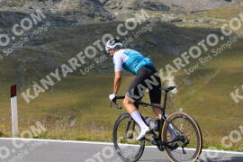 Photo #3894573 | 15-08-2023 11:11 | Passo Dello Stelvio - Peak BICYCLES