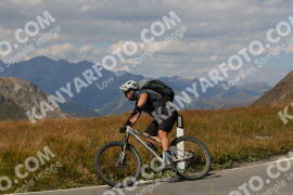 Photo #2673168 | 16-08-2022 15:12 | Passo Dello Stelvio - Peak BICYCLES