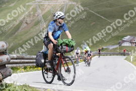 Photo #3311465 | 02-07-2023 11:04 | Passo Dello Stelvio - Peak BICYCLES