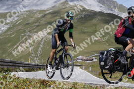 Foto #3676002 | 31-07-2023 12:48 | Passo Dello Stelvio - die Spitze BICYCLES