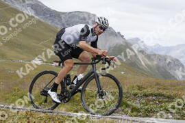 Photo #3789136 | 10-08-2023 12:38 | Passo Dello Stelvio - Peak BICYCLES
