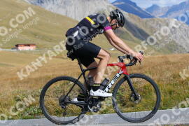 Foto #2764212 | 28-08-2022 10:15 | Passo Dello Stelvio - die Spitze BICYCLES