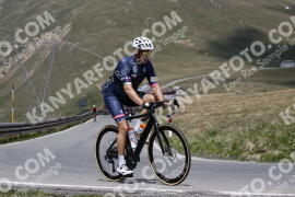 Photo #3170449 | 19-06-2023 12:04 | Passo Dello Stelvio - Peak BICYCLES