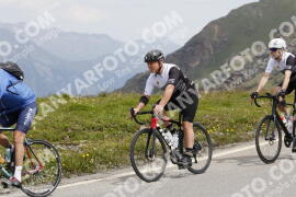Foto #3415900 | 10-07-2023 12:06 | Passo Dello Stelvio - die Spitze BICYCLES
