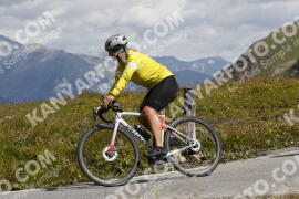 Photo #3619886 | 29-07-2023 11:23 | Passo Dello Stelvio - Peak BICYCLES