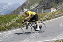 Photo #3529373 | 18-07-2023 12:20 | Passo Dello Stelvio - Peak BICYCLES