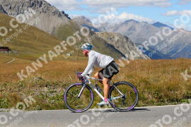 Foto #2700987 | 21-08-2022 15:14 | Passo Dello Stelvio - die Spitze BICYCLES