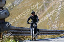 Photo #4299720 | 24-09-2023 14:47 | Passo Dello Stelvio - Peak BICYCLES