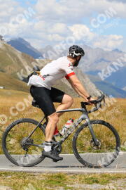 Foto #2756290 | 26-08-2022 14:04 | Passo Dello Stelvio - die Spitze BICYCLES