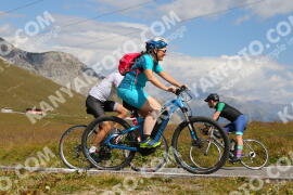 Foto #3873200 | 14-08-2023 11:35 | Passo Dello Stelvio - die Spitze BICYCLES