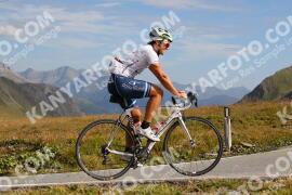 Photo #3919152 | 17-08-2023 09:35 | Passo Dello Stelvio - Peak BICYCLES