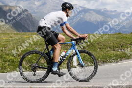 Photo #3336797 | 03-07-2023 11:14 | Passo Dello Stelvio - Peak BICYCLES