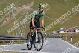 Photo #3807414 | 11-08-2023 10:30 | Passo Dello Stelvio - Peak BICYCLES