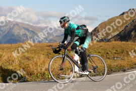 Photo #4299330 | 24-09-2023 10:38 | Passo Dello Stelvio - Peak BICYCLES