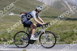 Photo #3237407 | 26-06-2023 10:59 | Passo Dello Stelvio - Peak BICYCLES