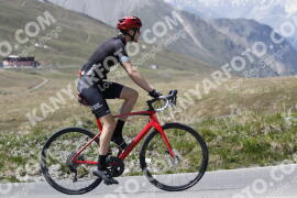 Foto #3135253 | 17-06-2023 15:32 | Passo Dello Stelvio - die Spitze BICYCLES
