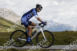 Photo #3619523 | 29-07-2023 11:11 | Passo Dello Stelvio - Peak BICYCLES