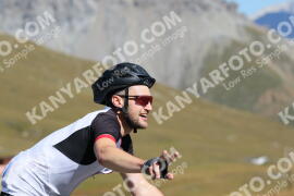 Photo #2735974 | 25-08-2022 10:44 | Passo Dello Stelvio - Peak BICYCLES