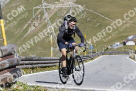 Foto #3807198 | 11-08-2023 10:05 | Passo Dello Stelvio - die Spitze BICYCLES