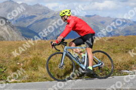 Photo #4293215 | 19-09-2023 13:43 | Passo Dello Stelvio - Peak BICYCLES