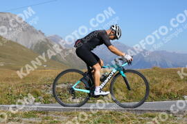 Photo #4228237 | 10-09-2023 11:20 | Passo Dello Stelvio - Peak BICYCLES