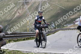Photo #3123119 | 17-06-2023 11:28 | Passo Dello Stelvio - Peak BICYCLES