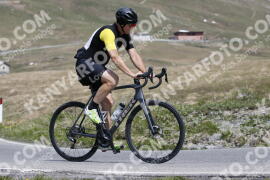 Photo #3122964 | 17-06-2023 11:24 | Passo Dello Stelvio - Peak BICYCLES