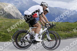 Photo #3310199 | 02-07-2023 10:00 | Passo Dello Stelvio - Peak BICYCLES