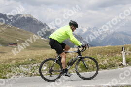 Photo #3114087 | 16-06-2023 14:22 | Passo Dello Stelvio - Peak BICYCLES