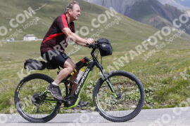 Foto #3361966 | 06-07-2023 11:19 | Passo Dello Stelvio - die Spitze BICYCLES