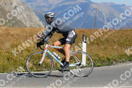 Photo #2736345 | 25-08-2022 11:30 | Passo Dello Stelvio - Peak BICYCLES