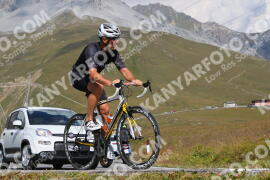 Photo #3894647 | 15-08-2023 11:14 | Passo Dello Stelvio - Peak BICYCLES