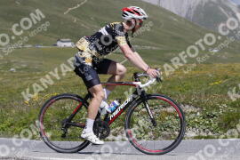 Photo #3423677 | 11-07-2023 11:56 | Passo Dello Stelvio - Peak BICYCLES