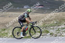 Photo #3128131 | 17-06-2023 12:55 | Passo Dello Stelvio - Peak BICYCLES