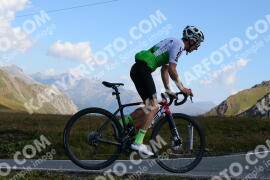 Photo #3910412 | 16-08-2023 10:27 | Passo Dello Stelvio - Peak BICYCLES