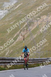 Photo #2680076 | 17-08-2022 13:17 | Passo Dello Stelvio - Peak BICYCLES