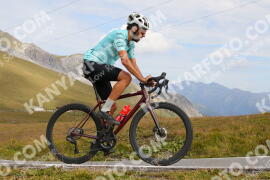 Foto #3919540 | 17-08-2023 10:41 | Passo Dello Stelvio - die Spitze BICYCLES