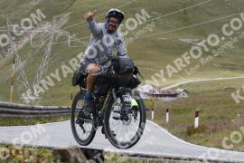 Foto #3722655 | 05-08-2023 12:47 | Passo Dello Stelvio - die Spitze BICYCLES