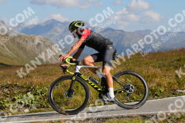 Photo #3910392 | 16-08-2023 10:27 | Passo Dello Stelvio - Peak BICYCLES