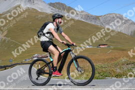 Foto #2698565 | 21-08-2022 12:20 | Passo Dello Stelvio - die Spitze BICYCLES