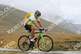 Photo #4265324 | 16-09-2023 13:06 | Passo Dello Stelvio - Peak BICYCLES