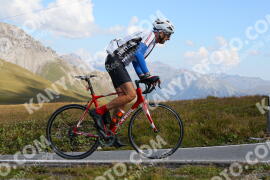 Photo #3910549 | 16-08-2023 10:37 | Passo Dello Stelvio - Peak BICYCLES
