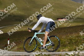Photo #3714776 | 03-08-2023 11:45 | Passo Dello Stelvio - Peak BICYCLES