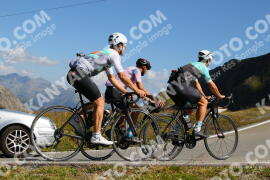 Photo #3910568 | 16-08-2023 10:38 | Passo Dello Stelvio - Peak BICYCLES
